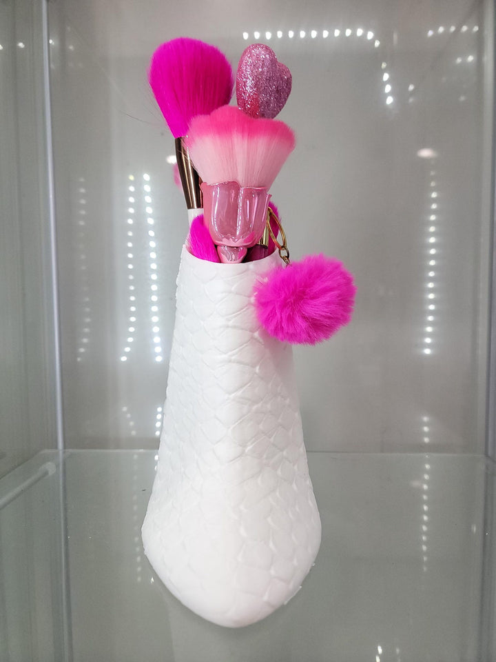 Glam High Heel Brush Holder – Stylish Makeup Organizer