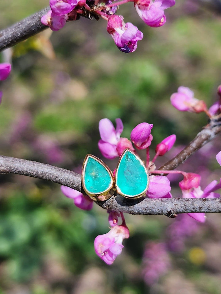 2.41 Carat Naturally Mined Untreated Colombian Emerald Earrings 18k GOLD ICG CER - JDColFashion