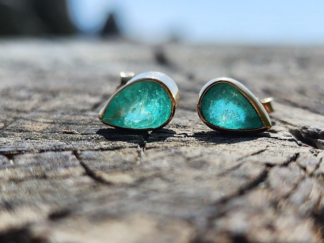 2.41 Carat Naturally Mined Untreated Colombian Emerald Earrings 18k GOLD ICG CER - JDColFashion