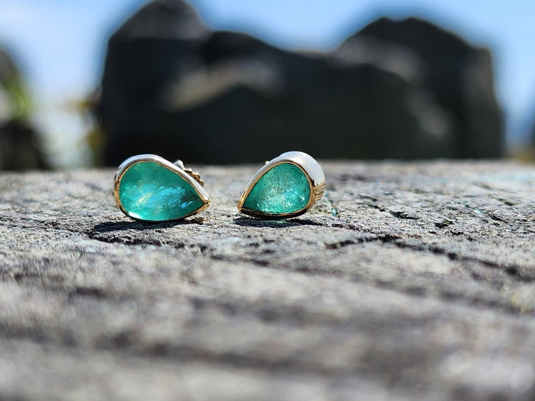 2.41 Carat Naturally Mined Untreated Colombian Emerald Earrings 18k GOLD ICG CER - JDColFashion