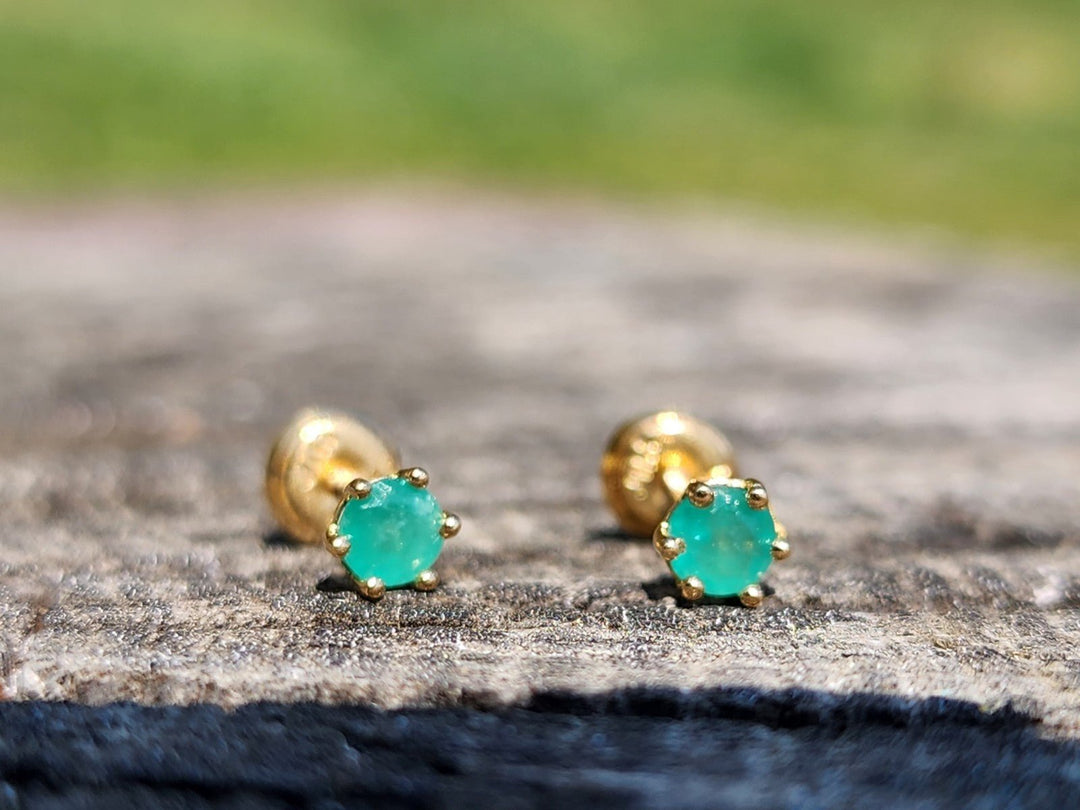 0.52 Carat Naturally Mined Untreated Colombian Emerald EARINGS in 18K Gold ICG