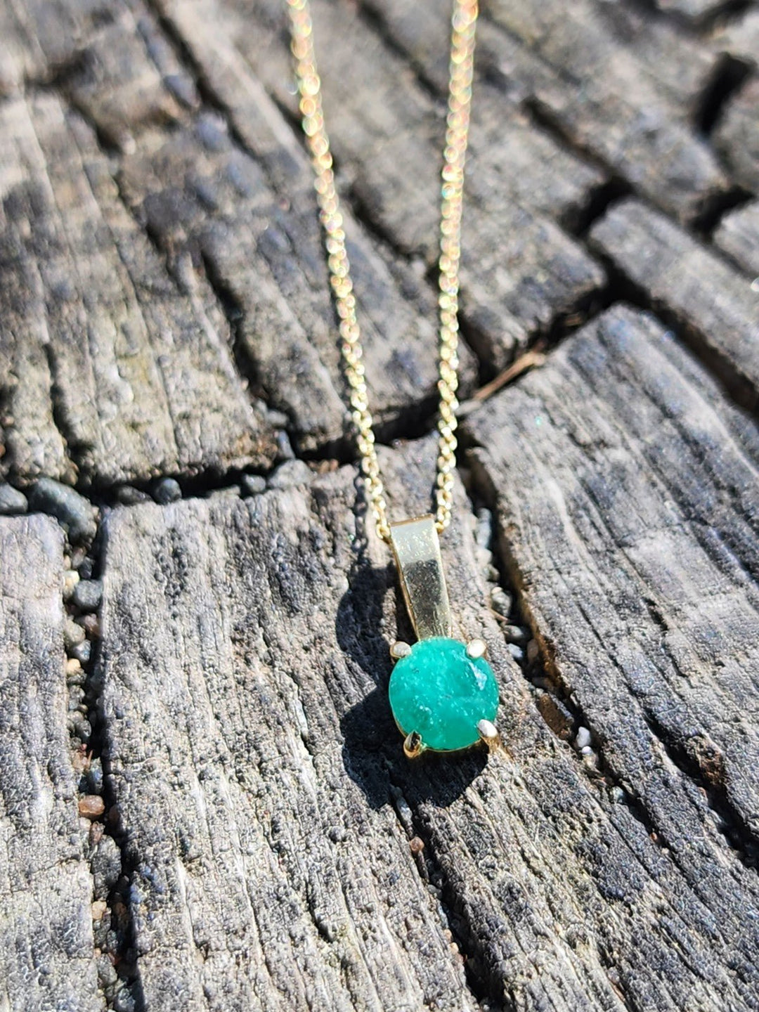 0.36 Carat Naturally Mined Untreated Colombian Emerald NECKLACE in 18K Gold ICG