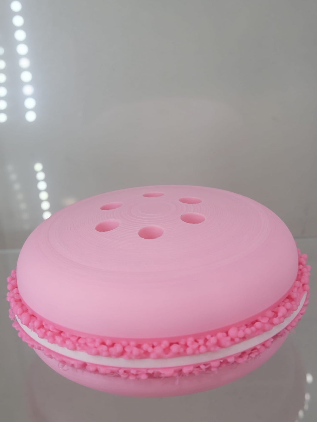 3D Printed Adorable Pink Macaron Brush Organizer - JDColFashion