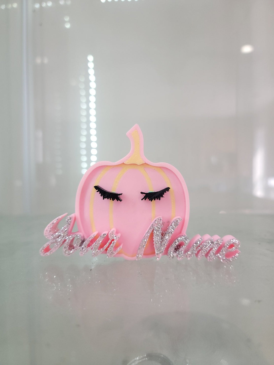 3D printed Personalized Glitter Pumpkin with Eyelashes - JDColFashion