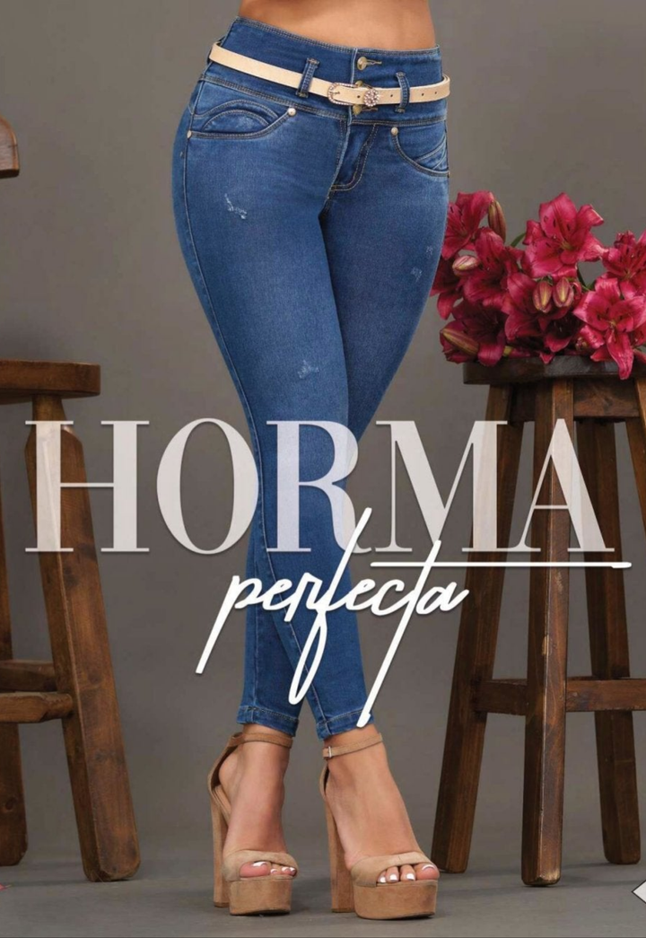 W-156 100%  Authentic Colombian Push Up Jeans