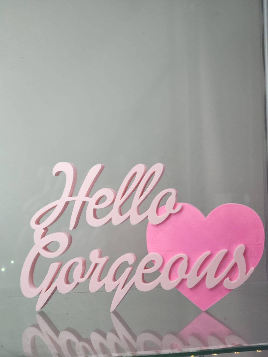 Hello Gorgeous sign - Suki Glam - 