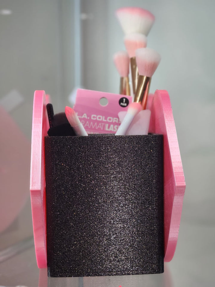 Kiss Lips 3D - Printed Makeup Brush Holder – Perfect for Vanity & Beauty Organization - JDColFashion