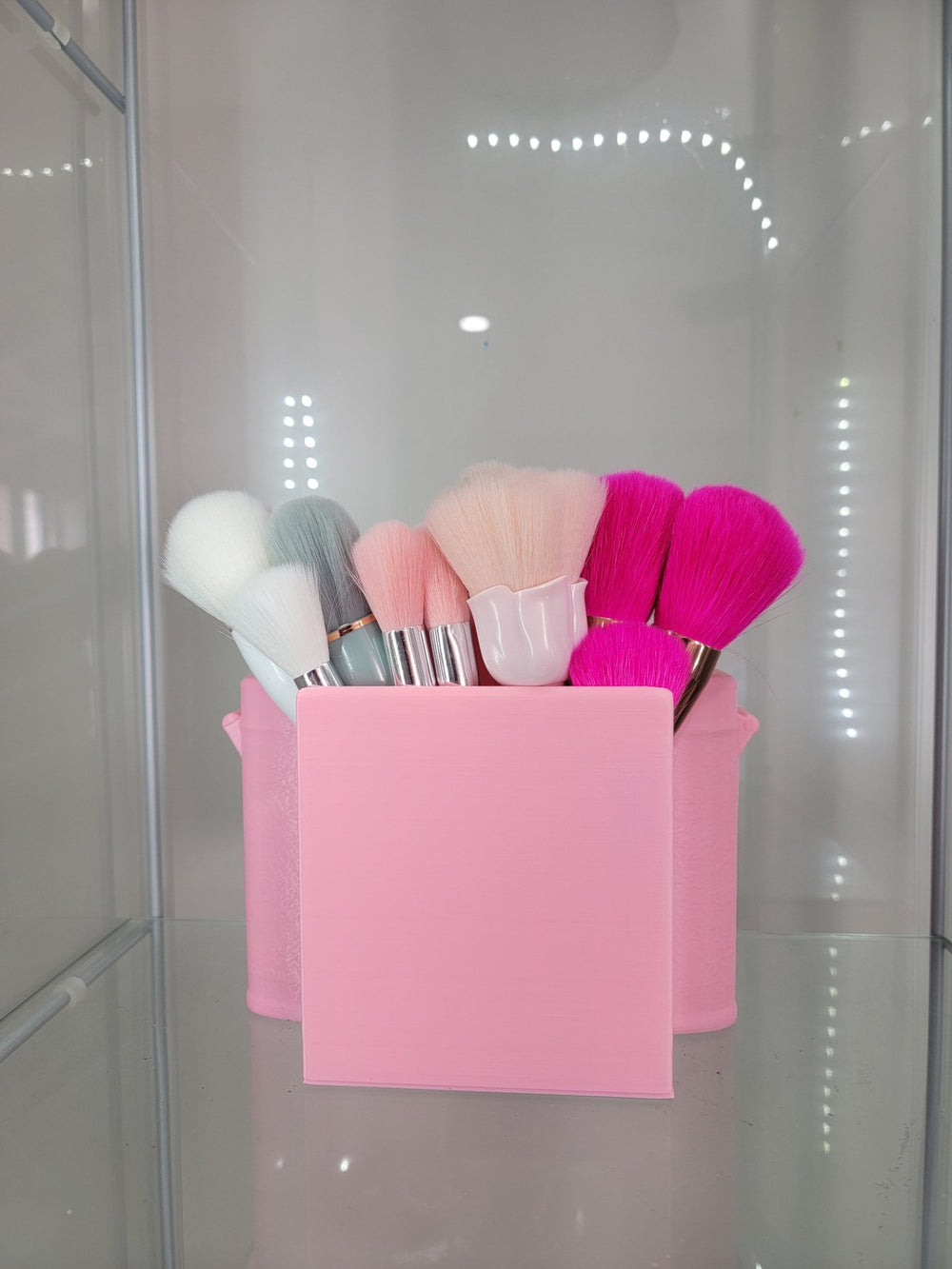 Snap & Store Pink Camera Brush Holder - JDColFashion