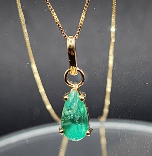 1 Carat Naturally Mined Untreated Colombian Emerald NECKLACE in 18K Gold ICG - JDColFashion